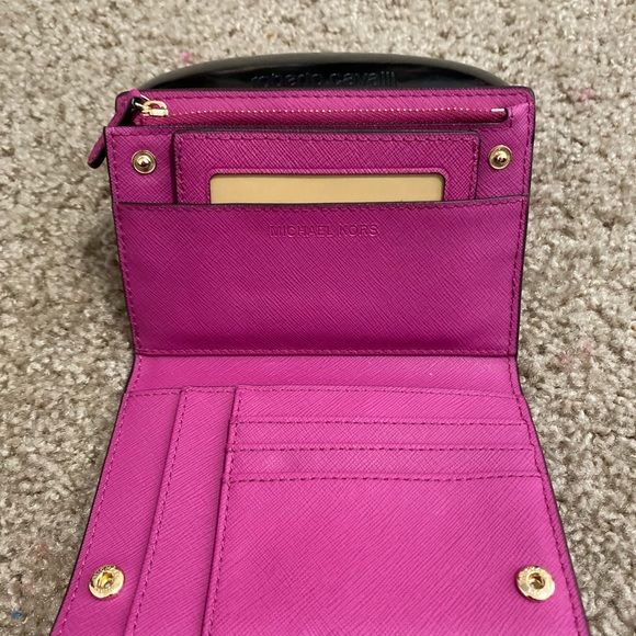 Wallet - Picture 3 of 5